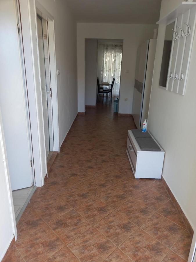 Apartmani Ivana 洛帕 外观 照片
