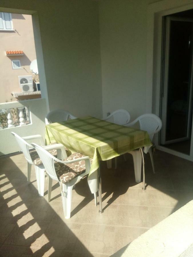 Apartmani Ivana 洛帕 外观 照片