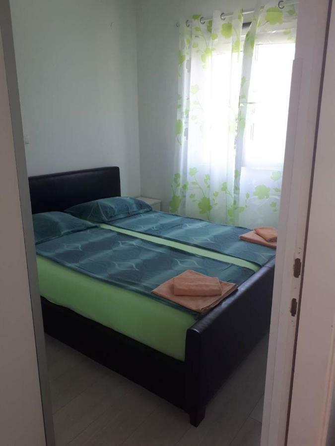 Apartmani Ivana 洛帕 外观 照片