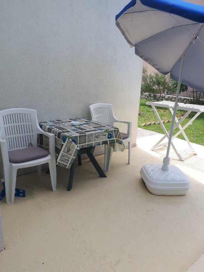 Apartmani Ivana 洛帕 外观 照片