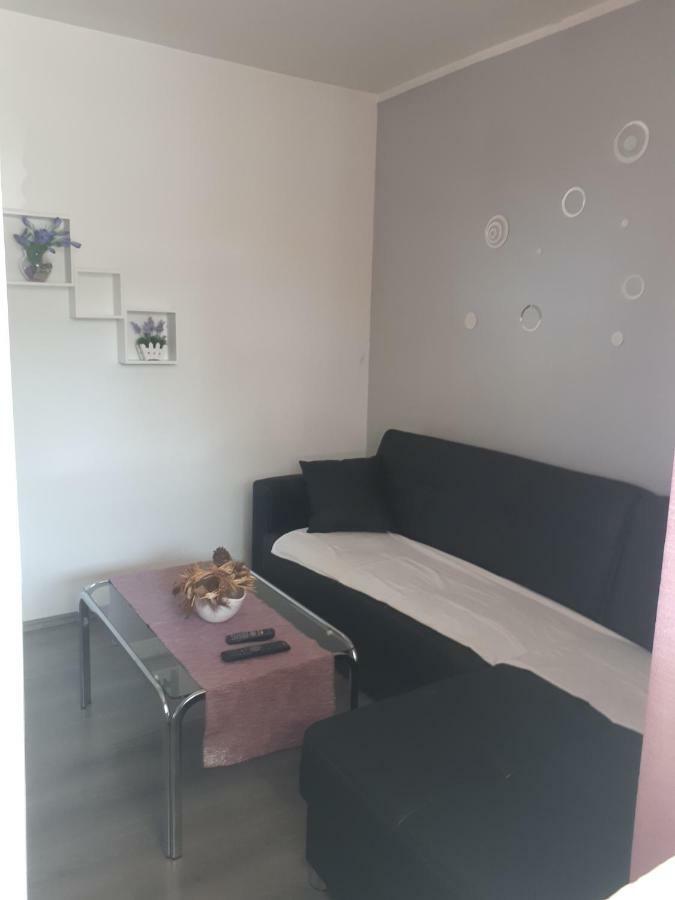 Apartmani Ivana 洛帕 外观 照片